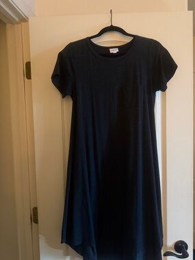 Lularoe heathered, black Short Sleeve Carly T-Shirt Dress